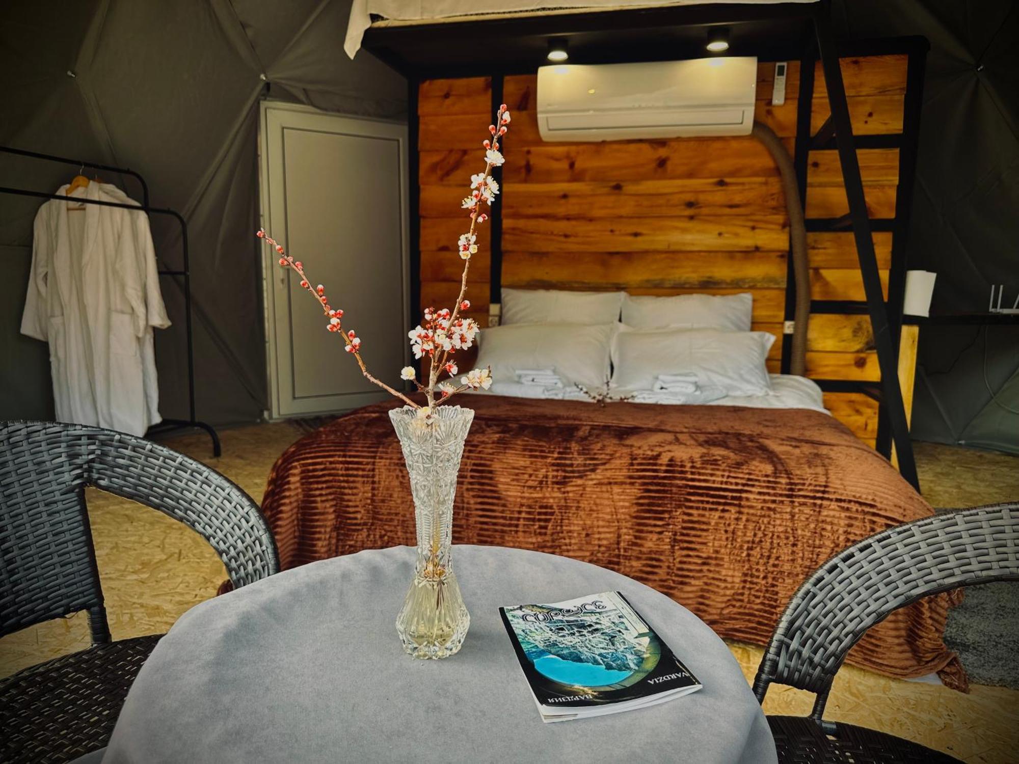 Vardzia Glamping Zewnętrze zdjęcie