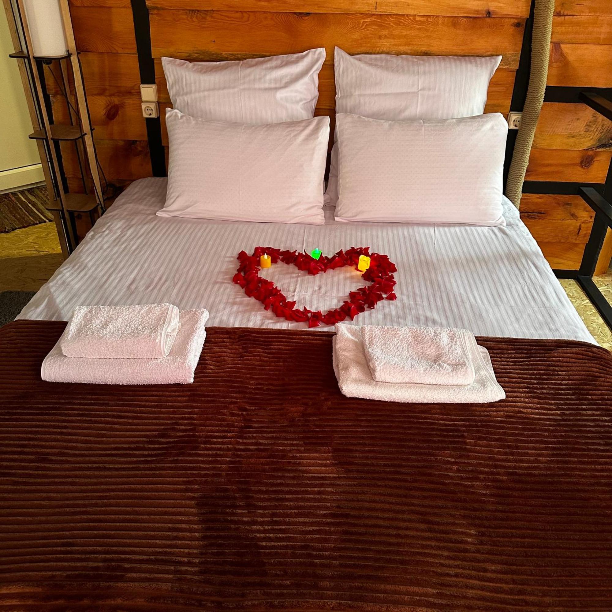 Vardzia Glamping Zewnętrze zdjęcie