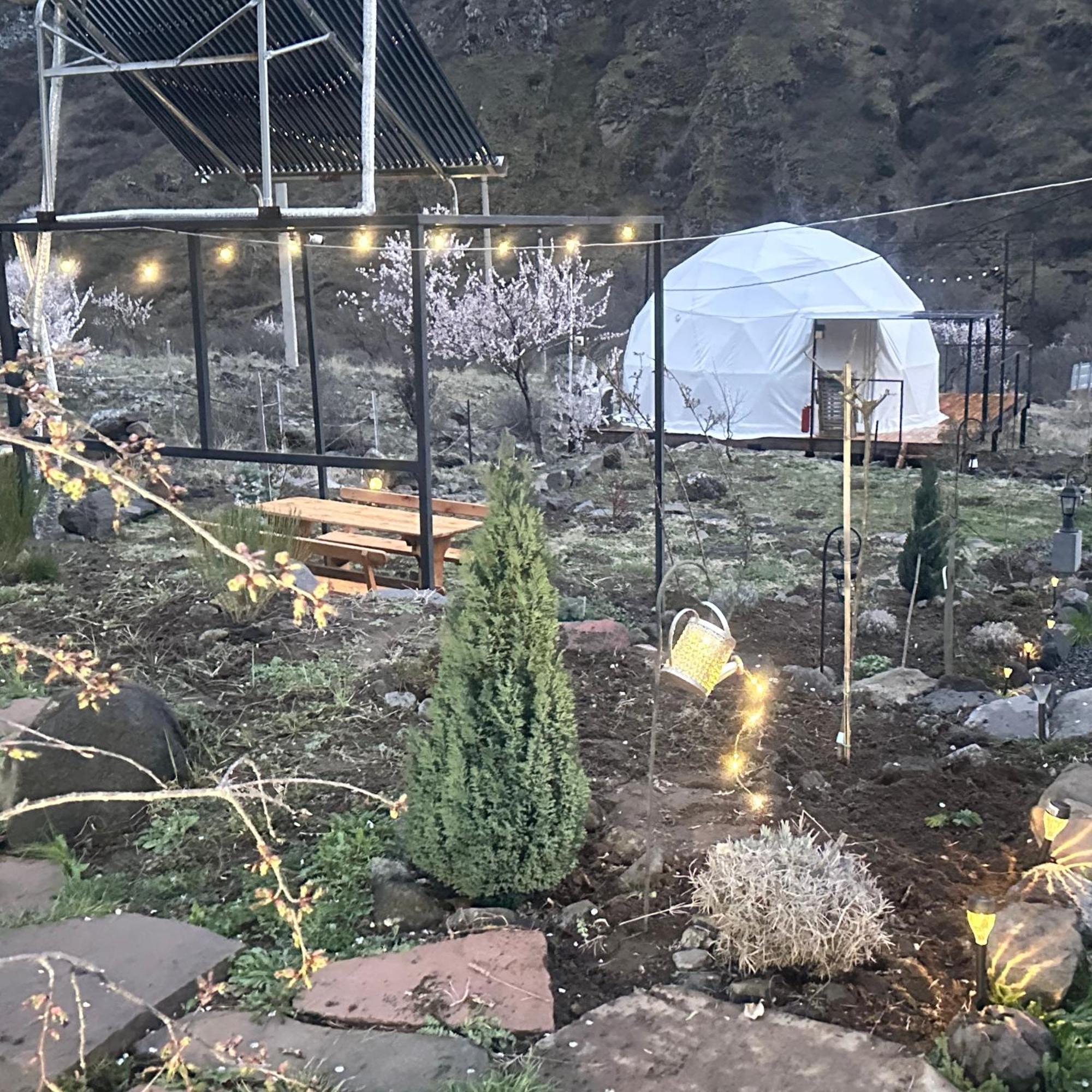 Vardzia Glamping Zewnętrze zdjęcie